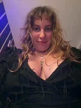 Snapshot of Yanacool007 chatting on 17, 2, 2025 Yanacool007 online show from 17, 2, 2025