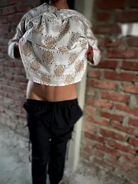 DiyAsingHh online show from 3, 10, 2025