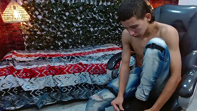 Snapshot of JackSwan18 chatting on 22, 1, 2025 JackSwan18 online show from 22, 1, 2025