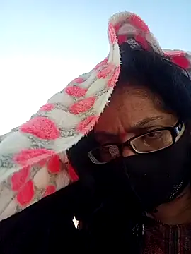 Snapshot of heenage chatting on 18, 1, 2025 heenage online show from 18, 1, 2025