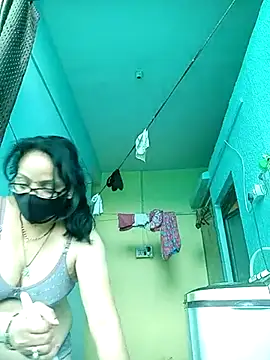 Snapshot of heenage chatting on 17, 2, 2025 heenage online show from 17, 2, 2025