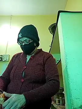 heenage online show from 17, 12, 2025