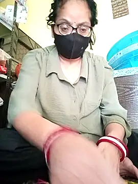 heenage online show from 9, 4, 2026