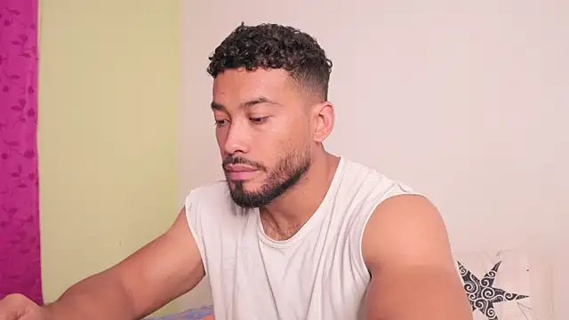 freddsexxx online show from 5, 11, 2025