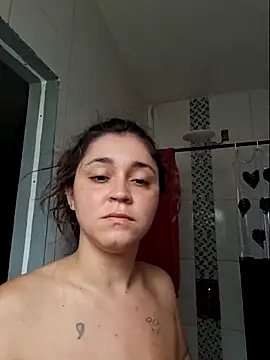 Snapshot of luuhcat09 chatting on 16, 11, 2025 luuhcat09 online show from 16, 11, 2025