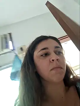 Snapshot of luuhcat09 chatting on 18, 11, 2025 luuhcat09 online show from 18, 11, 2025