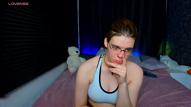 KIKI Krash online show from 20, 1, 2025