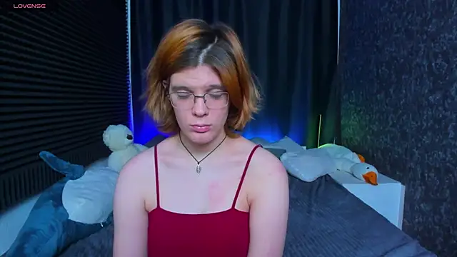 KIKI Krash online show from 14, 2, 2025