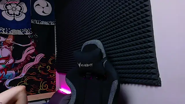 KIKI Krash online show from 28, 11, 2025