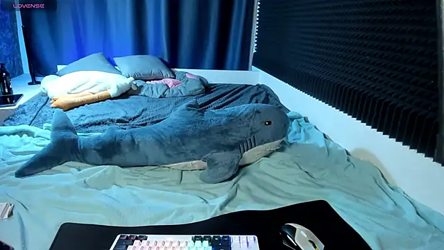 KIKI Krash online show from 15, 2, 2026