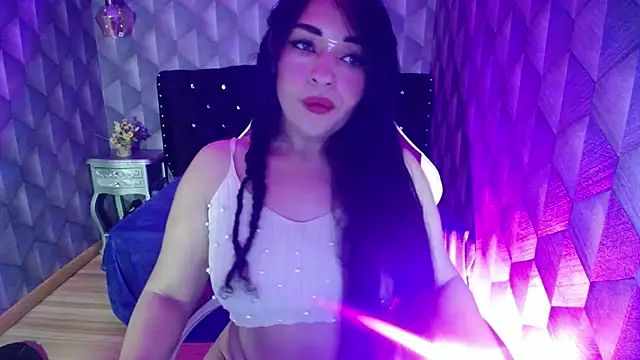 Sofiacowperx online show from 22, 2, 2025