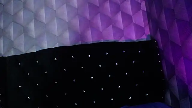 Sofiacowperx online show from 24, 2, 2025