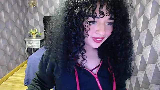 Sofiacowperx online show from 2, 3, 2025