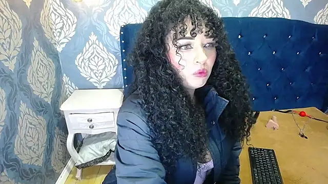 Sofiacowperx online show from 6, 10, 2025