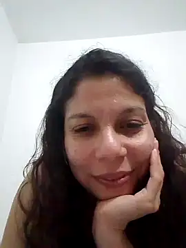 Carliina Soussa online show from 10, 1, 2025