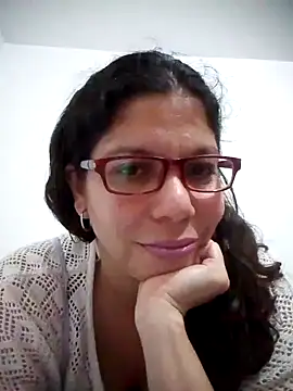 Carliina Soussa online show from 6, 2, 2025