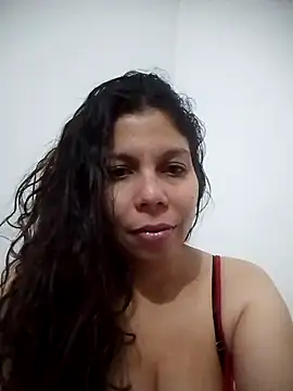 Carliina Soussa online show from 13, 2, 2025
