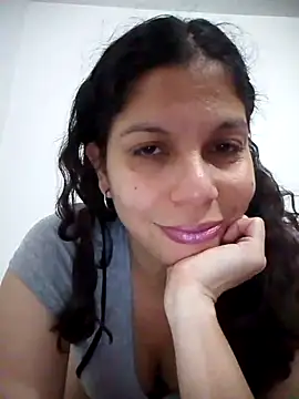 Carliina Soussa online show from 13, 2, 2025