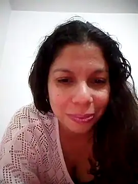 Carliina Soussa online show from 17, 2, 2025