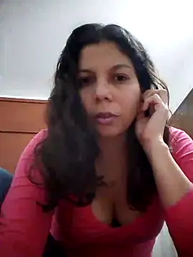 Carliina Soussa online show from 27, 2, 2025