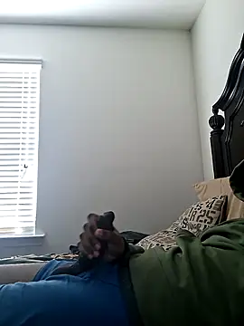 bigboytoy912 online show from 10, 4, 2026