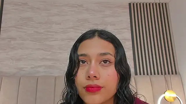 Snapshot of laura_smith33 chatting on 11, 10, 2025 laura smith33 online show from 11, 10, 2025