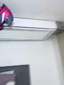 Snapshot of ZoeJohnsoon chatting on 16, 12, 2025 ZoeJohnsoon online show from 16, 12, 2025