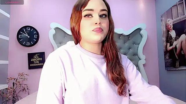 Snapshot of Sophia-Isabella chatting on 7, 1, 2025 Sophia-Isabella online show from 7, 1, 2025