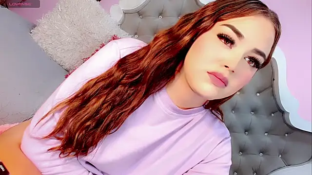 Snapshot of Sophia-Isabella chatting on 17, 2, 2025 Sophia-Isabella online show from 17, 2, 2025