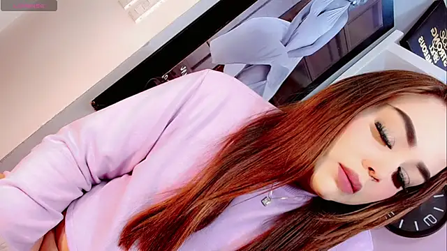 Snapshot of Sophia-Isabella chatting on 8, 3, 2025 Sophia-Isabella online show from 8, 3, 2025