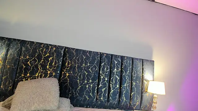 Sophia Lemos online show from 15, 9, 2025