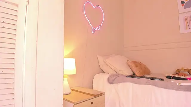 zoe sky  online show from 11, 11, 2025