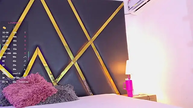 Snapshot of Adel_Nesbiit chatting on 13, 9, 2025 Adel Nesbiit online show from 13, 9, 2025