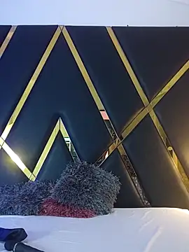 Snapshot of Adel_Nesbiit chatting on 6, 10, 2025 Adel Nesbiit online show from 6, 10, 2025