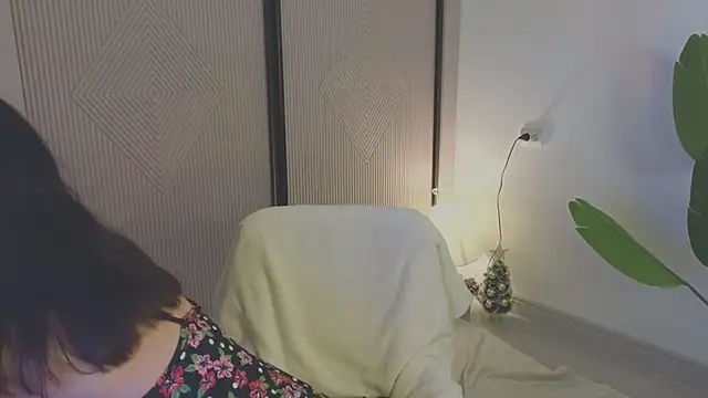 Snapshot of AudreyMell chatting on 18, 12, 2024 AudreyMell online show from 18, 12, 2024