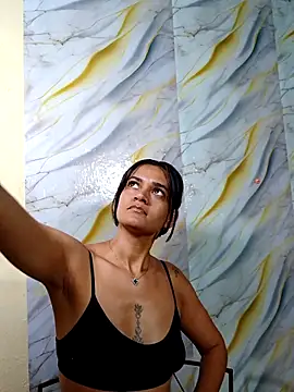 Biancasantillana online show from 4, 3, 2026