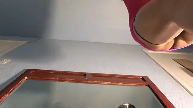 Sandrasaa online show from 3, 2, 2025