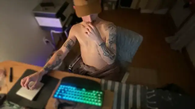 Snapshot of RuffClvb chatting on 23, 2, 2025 RuffClvb online show from 23, 2, 2025