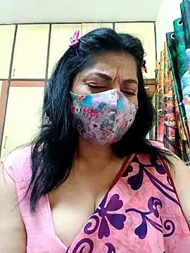 Snapshot of Ratna-777 chatting on 24, 11, 2025 Ratna-777 online show from 24, 11, 2025