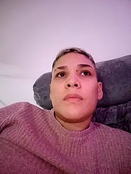 Snapshot of Charlee_pink chatting on 6, 12, 2024 Charlee pink online show from 6, 12, 2024