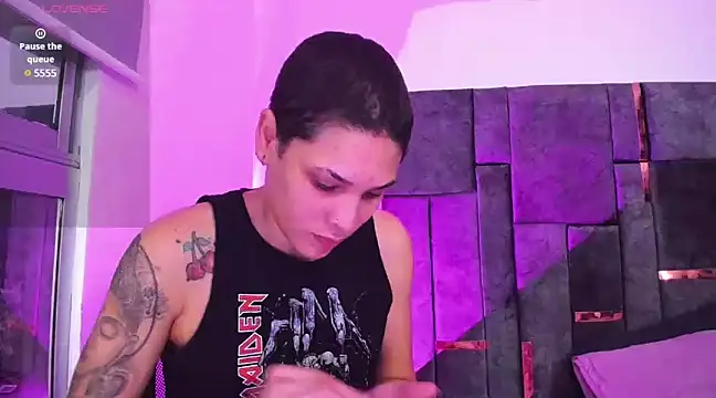 Snapshot of Charlee_pink chatting on 13, 2, 2025 Charlee pink online show from 13, 2, 2025