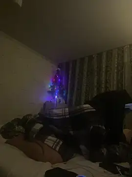 Kisasex1010 online show from 18, 12, 2025