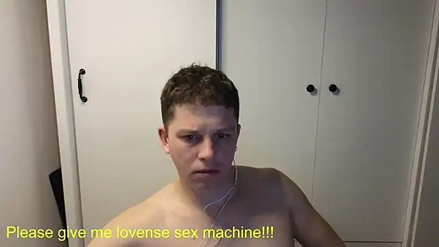 Snapshot of BigL0ve chatting on 16, 4, 2026 BigL0ve online show from 16, 4, 2026