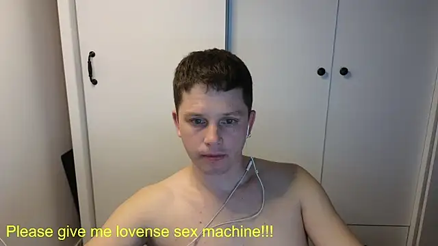 Snapshot of BigL0ve chatting on 17, 4, 2026 BigL0ve online show from 17, 4, 2026