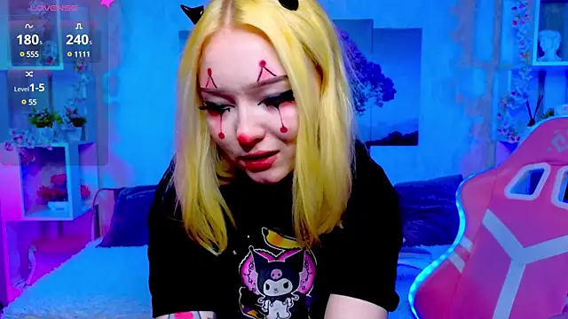 ElswythCovil online show from 13, 12, 2024