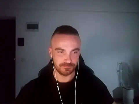Snapshot of mu5clemania2 chatting on 17, 12, 2024 mu5clemania2 online show from 17, 12, 2024