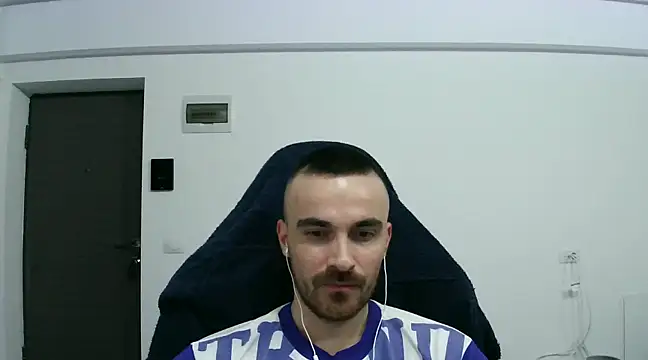 Snapshot of mu5clemania2 chatting on 28, 1, 2025 mu5clemania2 online show from 28, 1, 2025