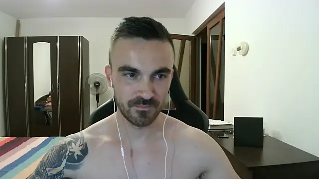 Snapshot of mu5clemania2 chatting on 19, 9, 2025 mu5clemania2 online show from 19, 9, 2025