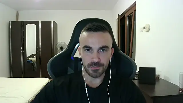 Snapshot of mu5clemania2 chatting on 28, 9, 2025 mu5clemania2 online show from 28, 9, 2025