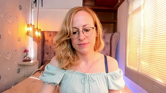 Snapshot of SammySanders chatting on 9, 1, 2025 SammySanders online show from 9, 1, 2025